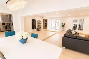 430 NE 145th St, Miami, FL 33161 - Photo 9