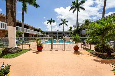 160 NE 8th Ave #21A, Hallandale Beach, FL 33009 - Photo 17