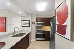 2475 Brickell Ave, Miami, FL 33129 - Photo 3