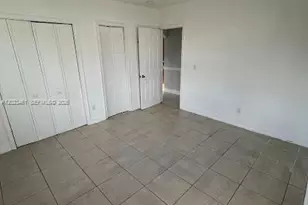 2411 NW 65th St, Miami, FL 33147 - Photo 23