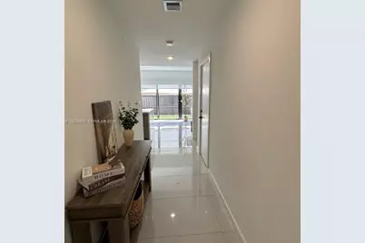 1314 NW 2nd Ln, Florida City, FL 33034 - Photo 5