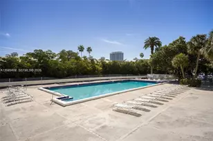 7441 Wayne Ave, Miami Beach, FL 33141 - Photo 5
