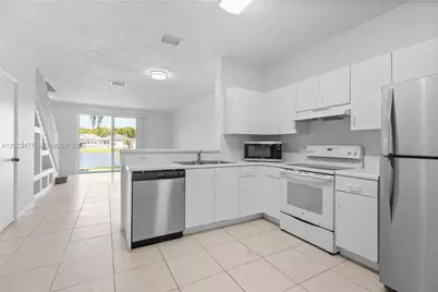 [Address not provided], Weston, FL 33331 - Photo 15