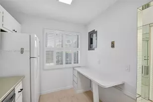 4230 Deste Ct, Lake Worth, FL 33467 - Photo 11
