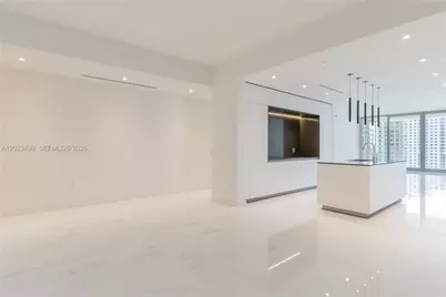 300 Biscayne Blvd Way #1704, Miami, FL 33131 - Photo 23