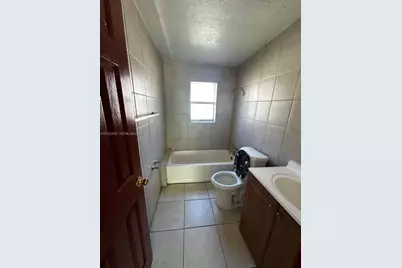 2221 NW 6th Ct, Fort Lauderdale, FL 33311 - Photo 17