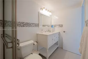 5601 Collins Ave, Miami Beach, FL 33140 - Photo 19
