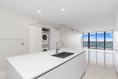 700 NE 24th St #4206, Miami, FL 33137 - Photo 11