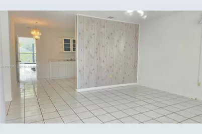 525 NE 132nd Ter, North Miami, FL 33161 - Photo 5