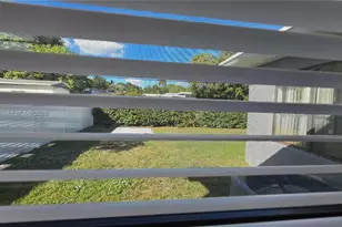 525 NE 132nd Terrace, North Miami, FL 33161 - Photo 25