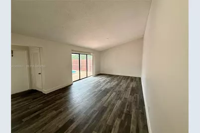 4300 S Landar Dr, Lake Worth, FL 33463 - Photo 7