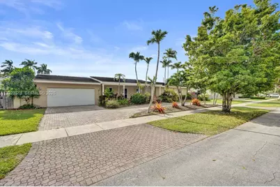 8521 SW 86th Ct, Miami, FL 33143 - Photo 29