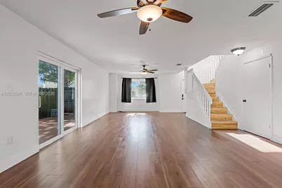 22179 SW 98th Ct, Cutler Bay, FL 33190 - Photo 9