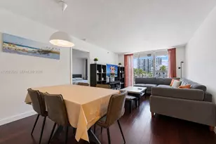 2642 Collins Ave, Miami Beach, FL 33140 - Photo 7