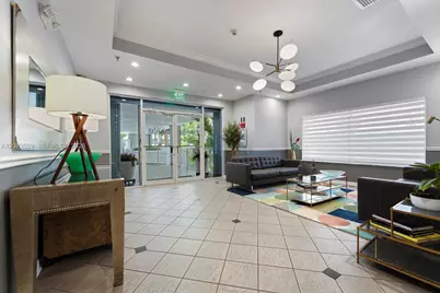 2642 Collins Ave #303, Miami Beach, FL 33140 - Photo 29