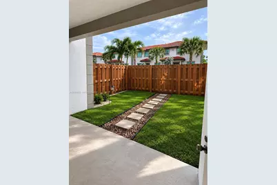 1827 NW 142nd Ln, Opa Locka, FL 33054 - Photo 3