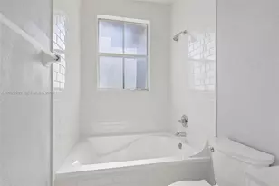 7616 NW 114th Path, Doral, FL 33178 - Photo 29