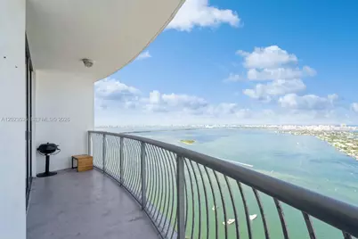 1750 N Bayshore Dr #4702, Miami, FL 33132 - Photo 13