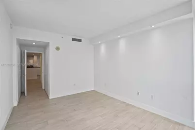 2101 Brickell Ave #3105, Miami, FL 33129 - Photo 19