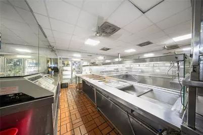 652 East 9th Street, Hialeah, FL 33010 - Photo 43