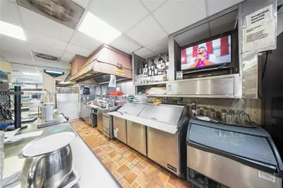 652 East 9th Street, Hialeah, FL 33010 - Photo 15