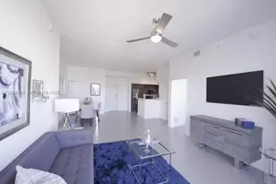 729 NW 2nd St, Miami, FL 33128 - Photo 3