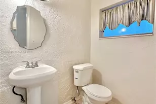 8650 SW 67th Ave, Pinecrest, FL 33143 - Photo 5