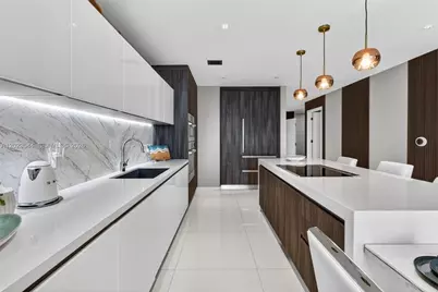 851 NE 1st Ave #3201, Miami, FL 33132 - Photo 31