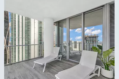 851 NE 1st Ave #3201, Miami, FL 33132 - Photo 23