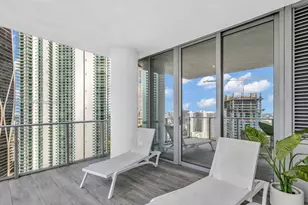 851 NE 1st Ave, Miami, FL 33132 - Photo 23