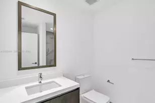 851 NE 1st Ave, Miami, FL 33132 - Photo 17
