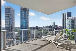 851 NE 1st Ave, Miami, FL 33132 - Photo 11