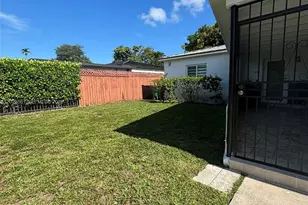 1648 SW 13th St, Miami, FL 33145 - Photo 23