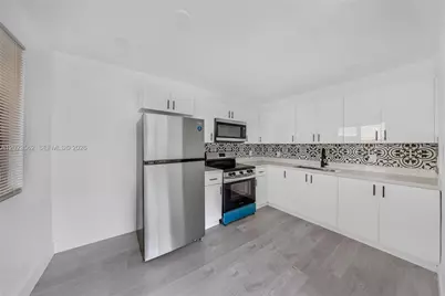 920 NW 8th Ave #3, Pompano Beach, FL 33060 - Photo 13