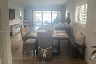 19009 NW 64th Ct, Hialeah, FL 33015 - Photo 5