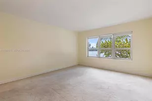 9102 W Bay Harbor Dr, Bay Harbor Islands, FL 33154 - Photo 17