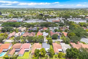 2828 NW 95th Ave, Coral Springs, FL 33065 - Photo 37