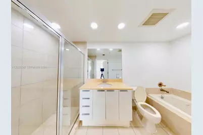 140 S Dixie Hwy #907, Hollywood, FL 33020 - Photo 13