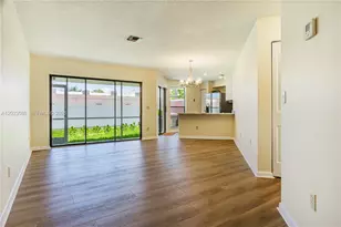 275 NW 36th Ave, Deerfield Beach, FL 33442 - Photo 5