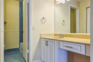 275 NW 36th Ave, Deerfield Beach, FL 33442 - Photo 15