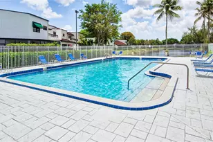 275 NW 36th Ave, Deerfield Beach, FL 33442 - Photo 23