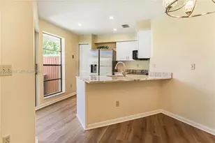 275 NW 36th Ave, Deerfield Beach, FL 33442 - Photo 9