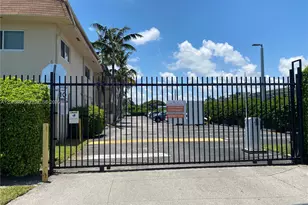 14500 SW 88th Ave, Palmetto Bay, FL 33176 - Photo 3