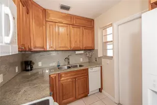 540 SW 60th Ave, Miami, FL 33144 - Photo 3