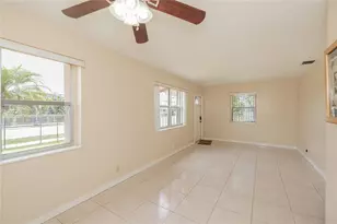 540 SW 60th Ave, Miami, FL 33144 - Photo 9