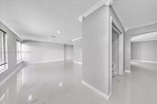 5260 SW 10th Ct, Plantation, FL 33317 - Photo 7