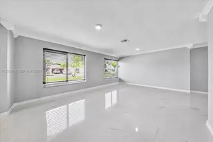 5260 SW 10th Ct, Plantation, FL 33317 - Photo 9