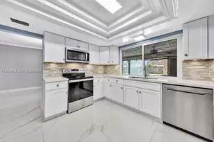 5260 SW 10th Ct, Plantation, FL 33317 - Photo 11