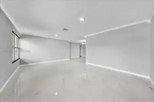 5260 SW 10th Ct, Plantation, FL 33317 - Photo 7