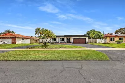 5260 SW 10th Ct, Plantation, FL 33317 - Photo 1